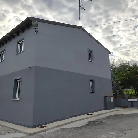 Tra Gli Ulivi Bed & Breakfast