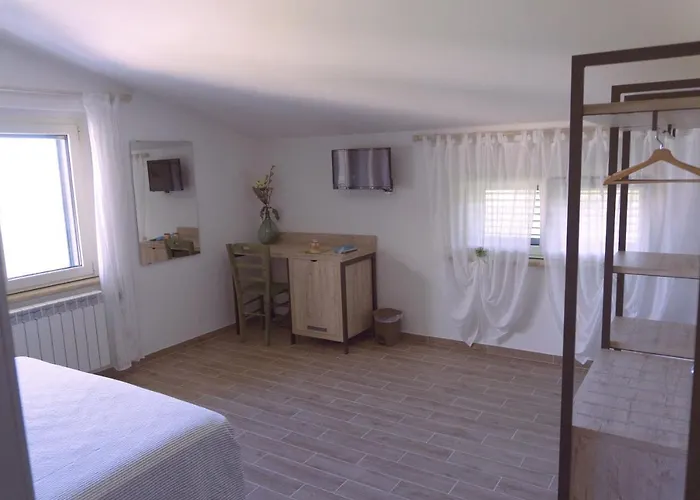 Bed & Breakfast Tra Gli Ulivi